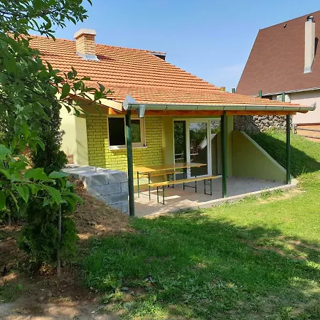 Kula House Holiday home